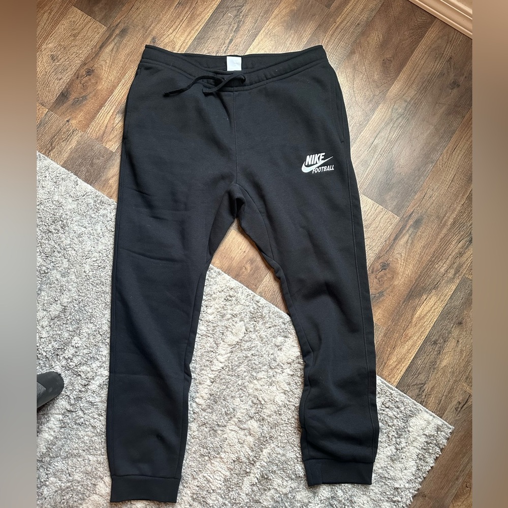 Men’s Nike sweats